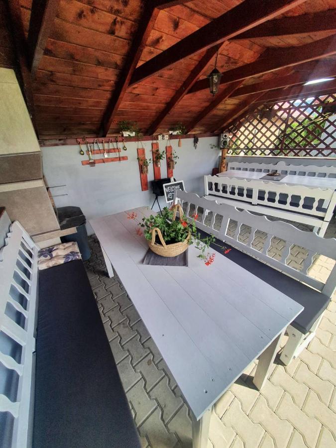 Apartmanovy Dom Stela Бешеньова Екстер'єр фото